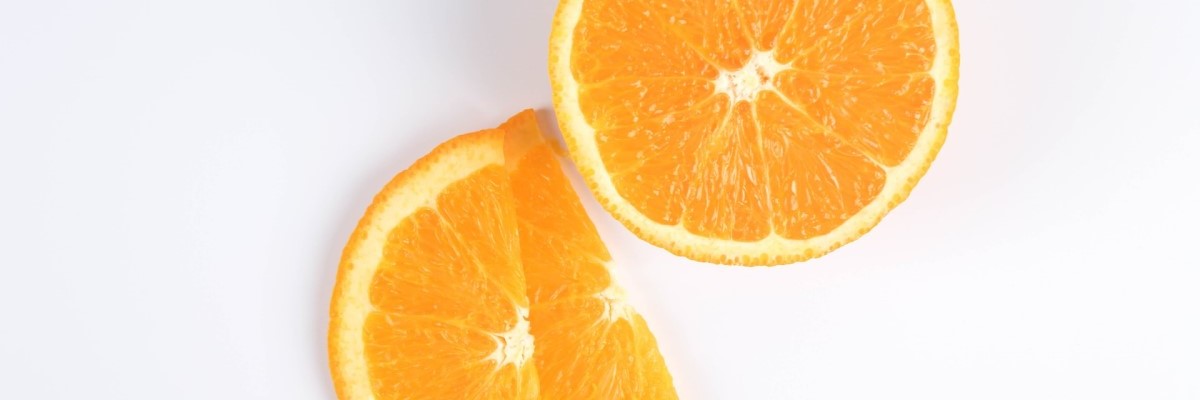 Как правильно принимать витамин С: польза, плюсы и минусы | Блог  «Государственной аптеки»