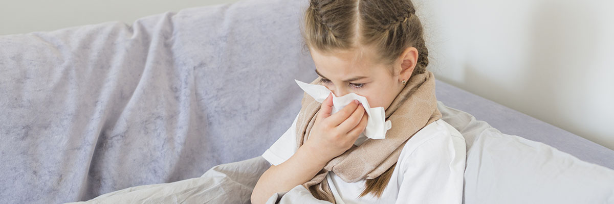 Чем лечить насморк у ребенка